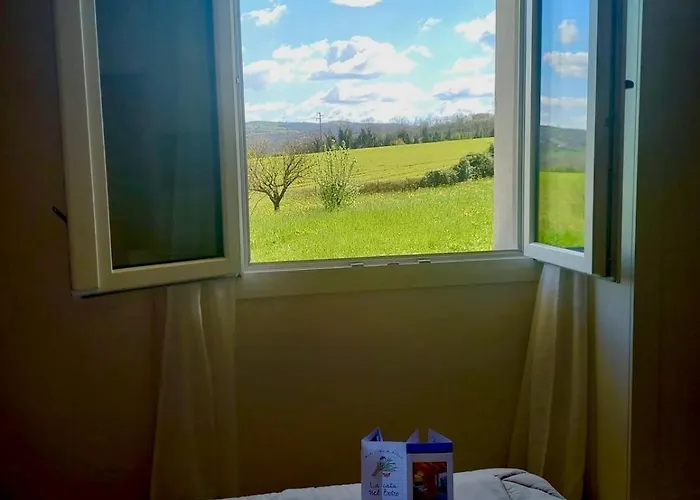 La Casa Nel Bosco بيت ضيافة