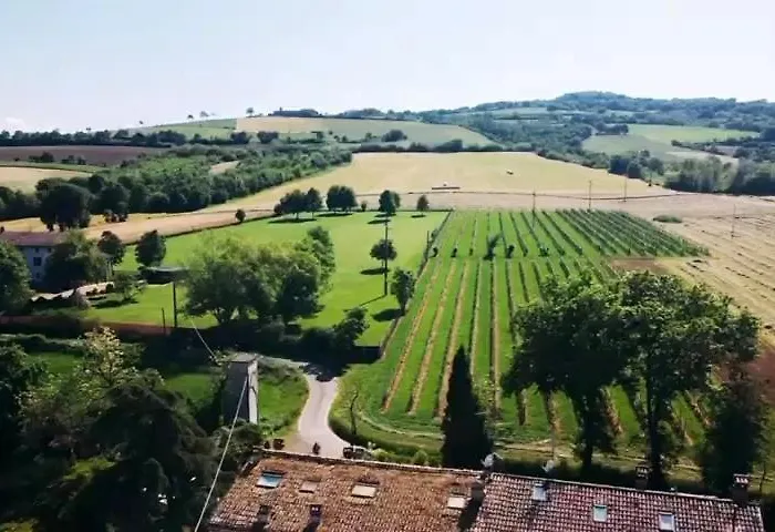 La Casa Nel Bosco بيت ضيافة