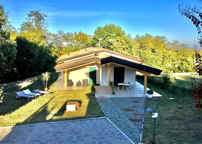 La Casa Nel Bosco 3* سكانديانو